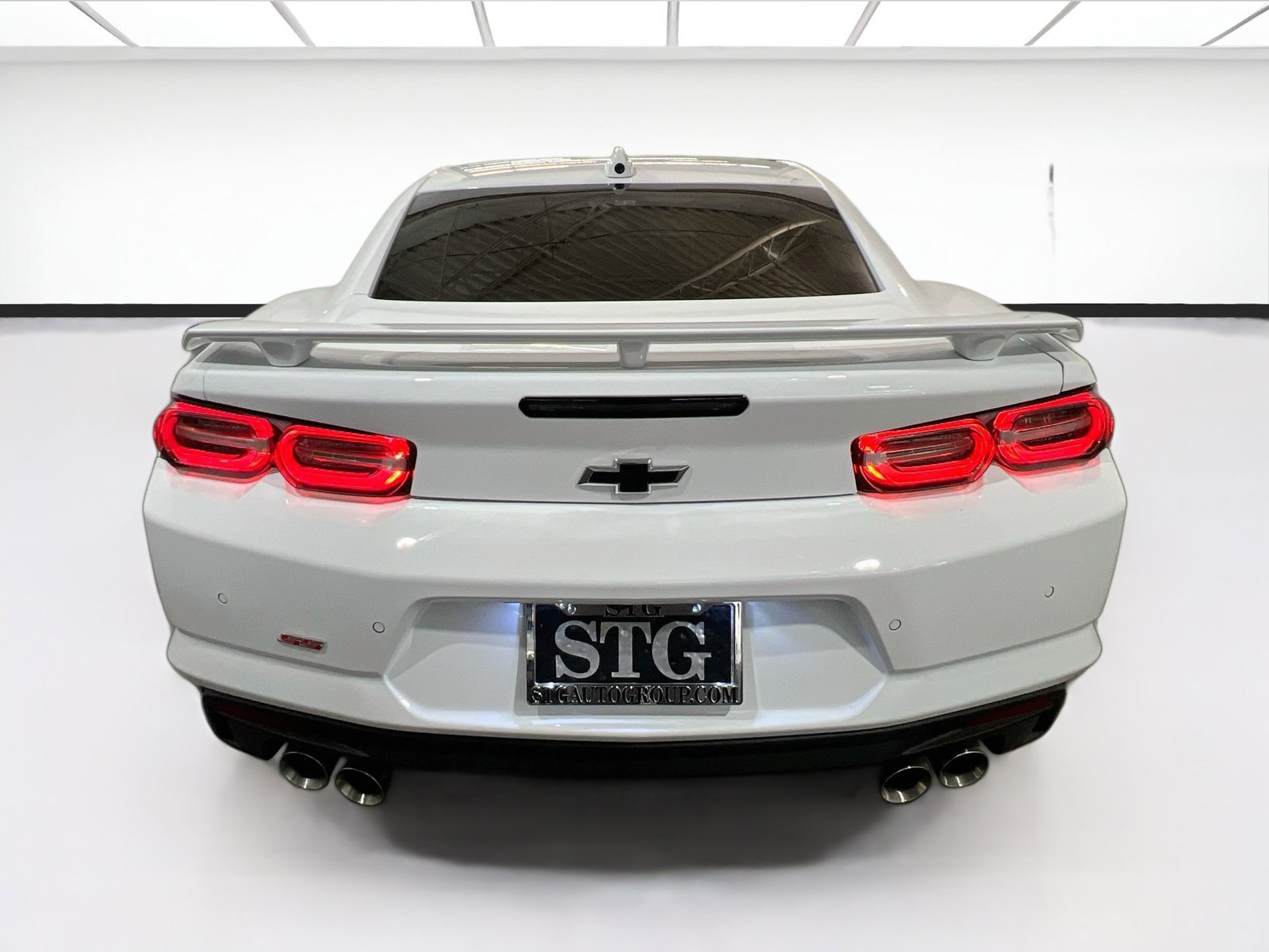 Used 2023 Chevrolet Camaro SS RWD image 5