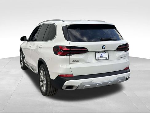 Used 2026 BMW X5 xDrive40i AWD/4WD image 9
