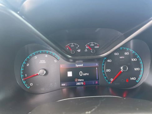 Used 2022 Chevrolet Colorado Z71 w/ Z71 Midnight Edition image 12