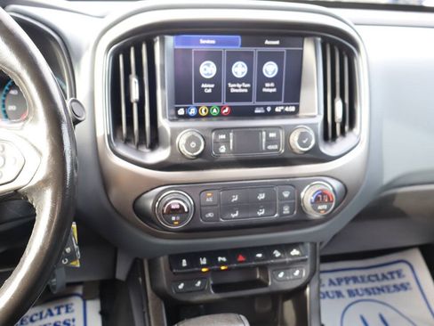 Used 2021 Chevrolet Colorado Z71 w/ Safety Package AWD/4WD image 19