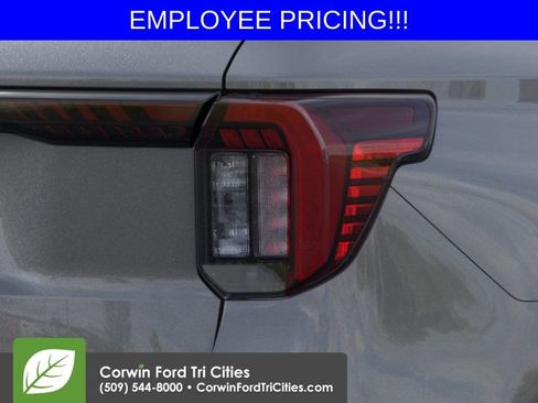New 2026 Ford Explorer Platinum w/ LUX Leather Package AWD/4WD image 21