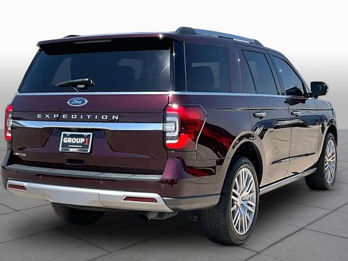 Used 2023 Ford Expedition Limited AWD/4WD image 12