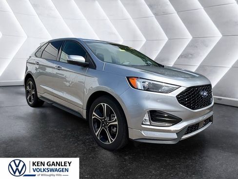 Used 2023 Ford Edge ST AWD/4WD image 4
