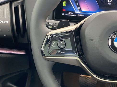 Used 2025 BMW X3 xDrive30i w/ Premium Package image 17