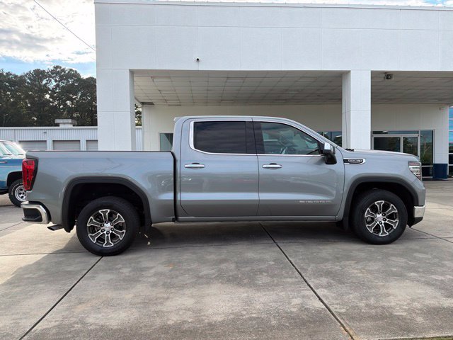 Used 2025 GMC Sierra 1500 SLT RWD image 8