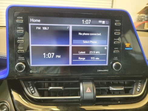 Used 2020 Toyota C-HR XLE FWD image 25