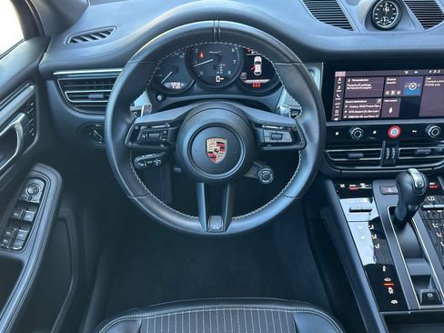 Used 2025 Porsche Macan Turbo AWD/4WD image 16