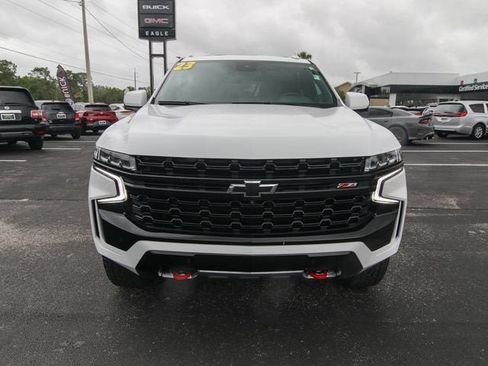Used 2023 Chevrolet Tahoe Z71 w/ Luxury Package AWD/4WD image 2