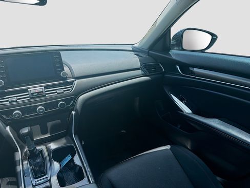 Used 2021 Honda Accord LX image 21