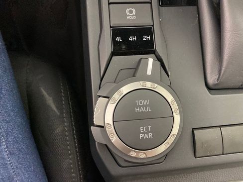 New 2025 Toyota Tacoma SR5 image 21