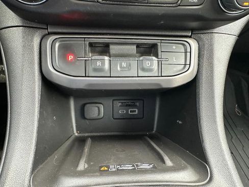 Used 2023 GMC Acadia AT4 w/ Technology Package image 47