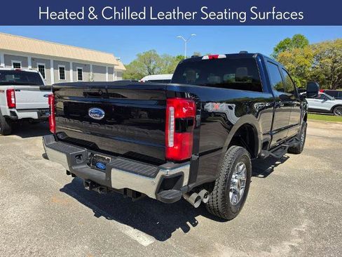 Certified 2025 Ford F250 Lariat AWD/4WD image 3