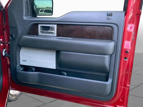 Used 2014 Ford F150 Platinum AWD/4WD image 18