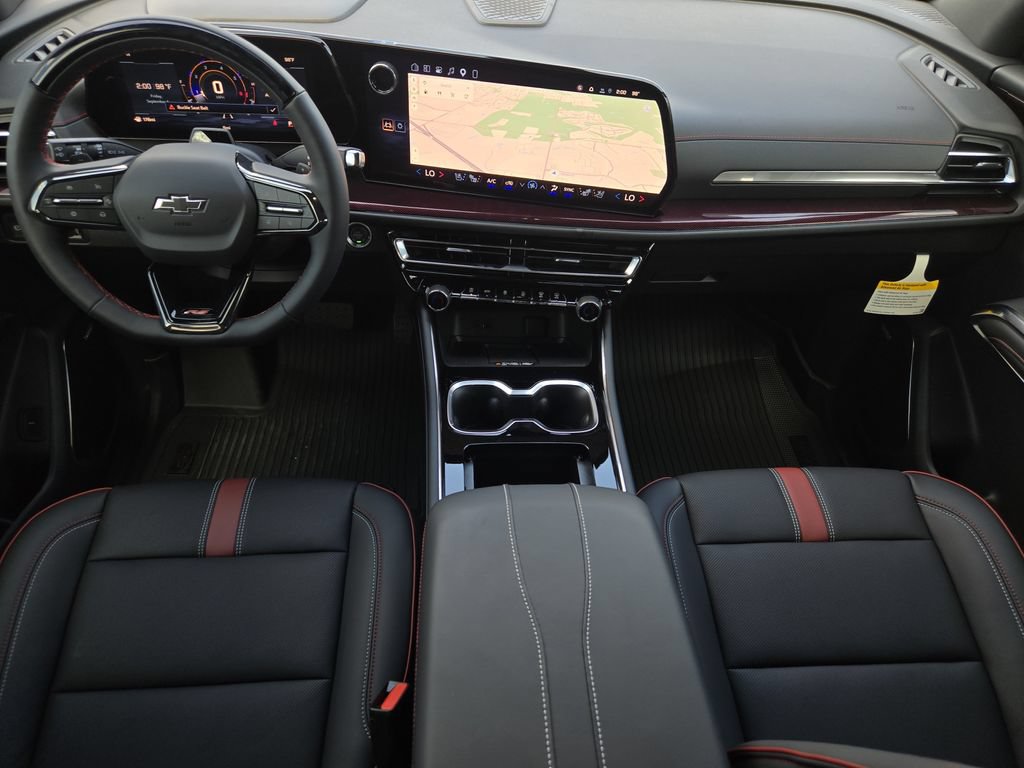New 2027 Chevrolet Traverse RS w/ LPO, Floor Liner Package FWD image 21