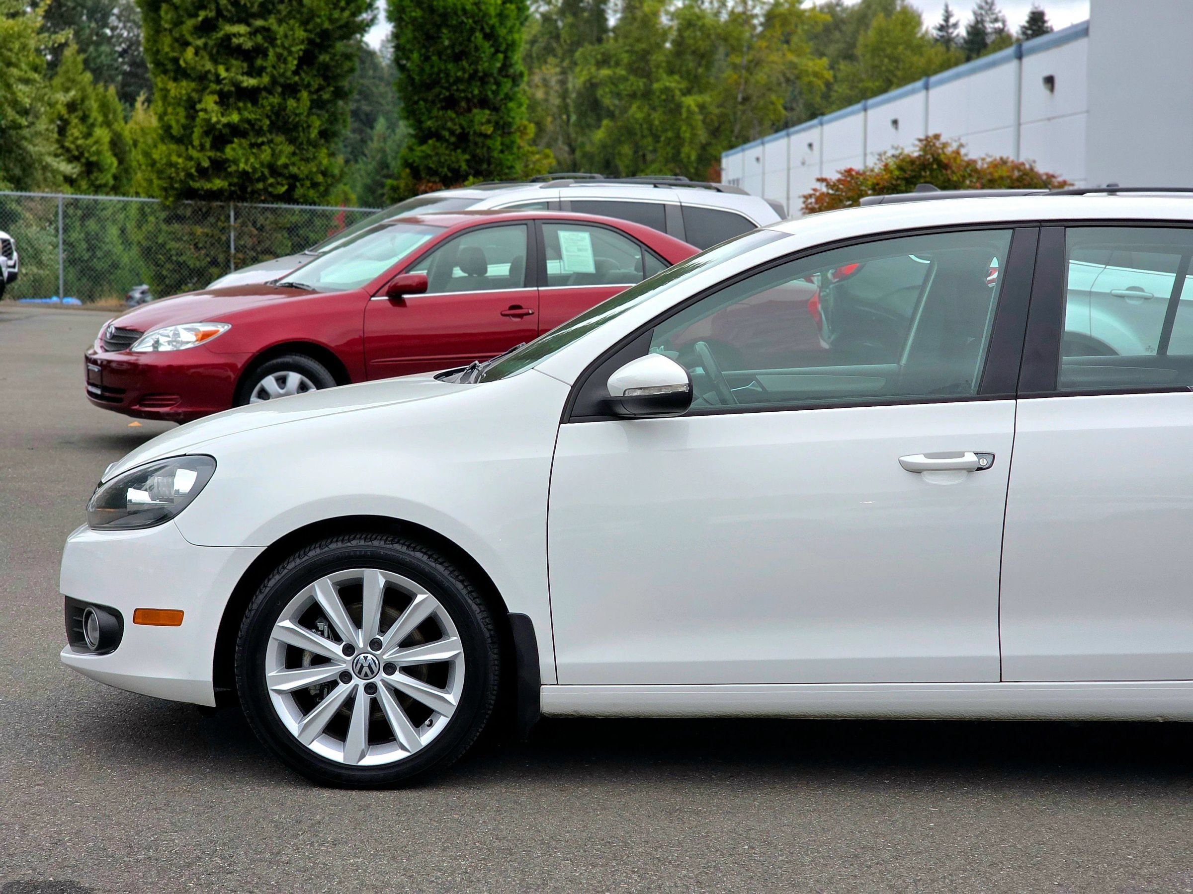 Used 2013 Volkswagen Golf TDI FWD image 6