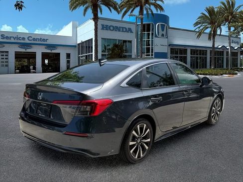 Used 2024 Honda Civic EX image 8