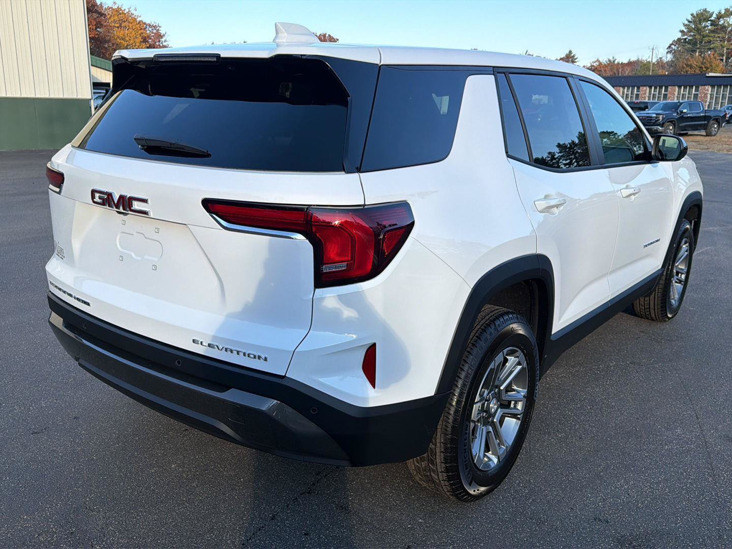 New 2027 GMC Terrain Elevation w/ LPO, Floor Liner Package AWD/4WD image 5
