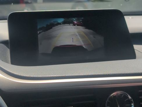 Used 2017 Lexus RX 350 FWD image 3
