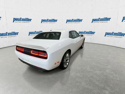 Used 2022 Dodge Challenger GT image 11