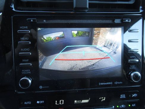 Used 2021 Toyota Prius Prime LE FWD image 26