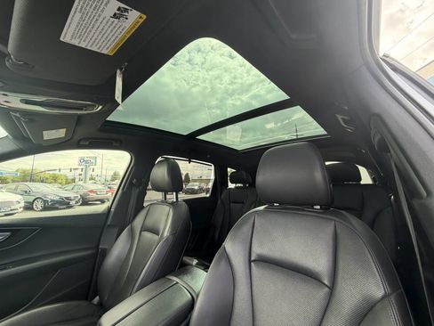 Used 2019 Audi Q7 3.0T Prestige w/ Prestige Package AWD/4WD image 30