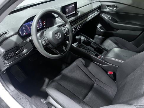 Used 2023 Honda Accord EX image 13