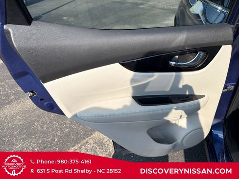 Certified 2022 Nissan Rogue Sport SL AWD/4WD image 30