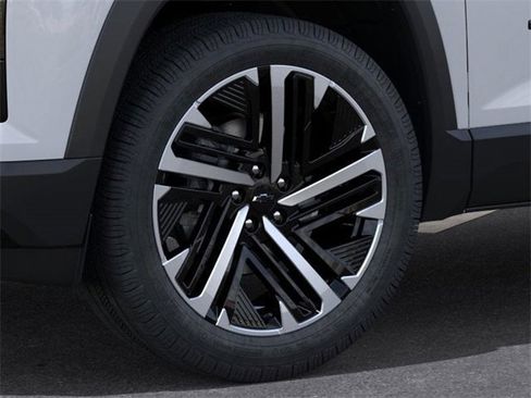 New 2026 Chevrolet Equinox RS image 9