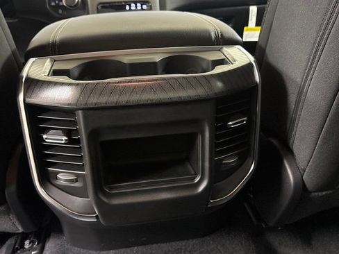 New 2026 RAM 1500 Express AWD/4WD image 20
