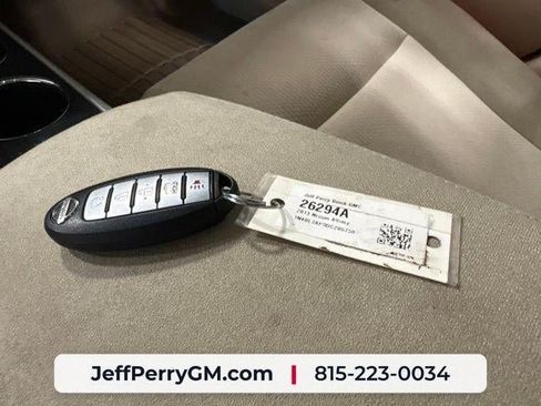 Used 2013 Nissan Altima 3.5 SV w/ Navigation Pkg FWD image 22