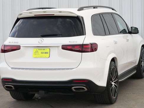 Used 2024 Mercedes-Benz GLS 580 4MATIC image 60