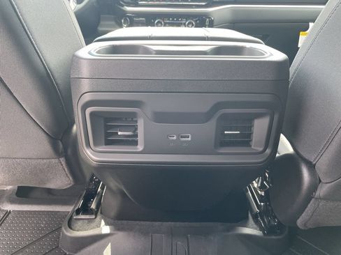 New 2026 Chevrolet Silverado 1500 RST w/ Redline Edition AWD/4WD image 33