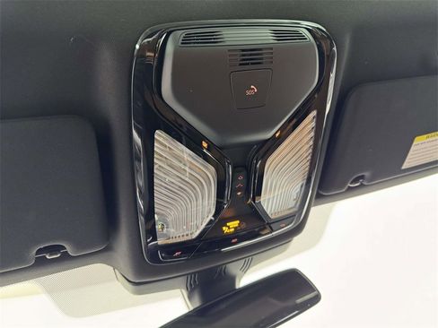 Used 2023 BMW 540i xDrive 540i xDrive w/ Convenience Package image 25