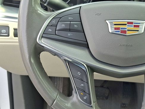 Used 2021 Cadillac XT5 Premium Luxury image 22