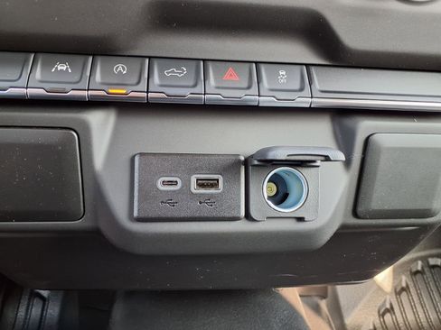 New 2026 GMC Sierra 1500 Pro w/ Pro Value Package image 7