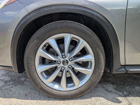 Used 2019 INFINITI QX50 Luxe AWD/4WD image 10