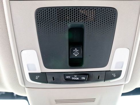 Used 2024 Honda CR-V EX-L image 30