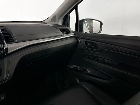 Certified 2024 Honda Odyssey EX-L image 15