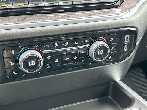 Used 2025 Chevrolet Silverado 1500 LTZ w/ Technology Package AWD/4WD image 19
