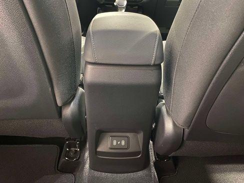 Used 2025 Kia Soul EX FWD image 13