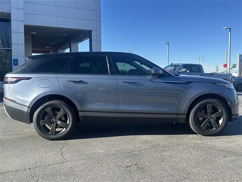 Used 2020 Land Rover Range Rover Velar S image 32