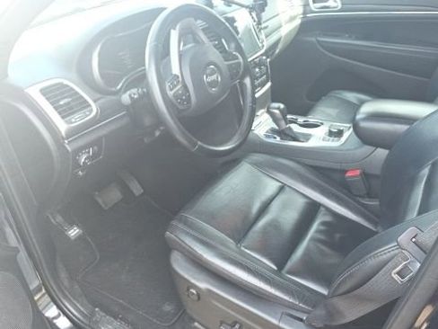 Used 2020 Jeep Grand Cherokee Limited image 3