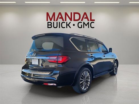 Used 2021 INFINITI QX80 Sensory w/ All-Season Package image 6