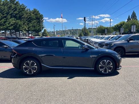 Certified 2024 Kia EV6 Light AWD/4WD image 8