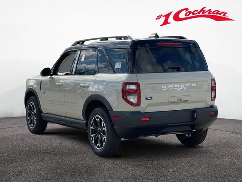 New 2025 Ford Bronco Sport Outer Banks image 4