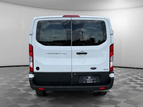 Used 2025 Ford Transit 250 Low Roof w/ Exterior Upgrade Package RWD image 4