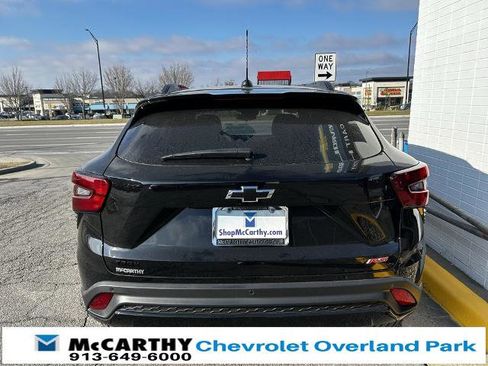 New 2026 Chevrolet Trax RS image 5