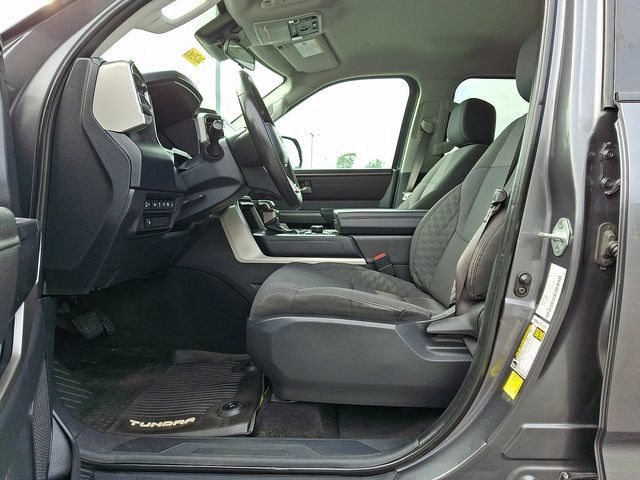 Used 2023 Toyota Tundra SR5 w/ SR5 Convenience Package AWD/4WD image 15