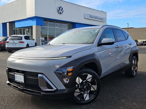 Used 2024 Hyundai Kona SEL image 1