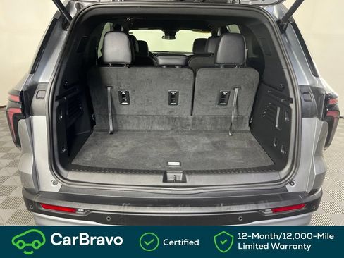 Used 2026 Chevrolet Traverse LT AWD/4WD image 5